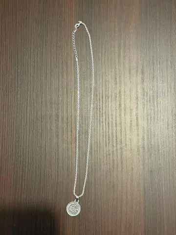 실버 코인 펜던트 목걸이