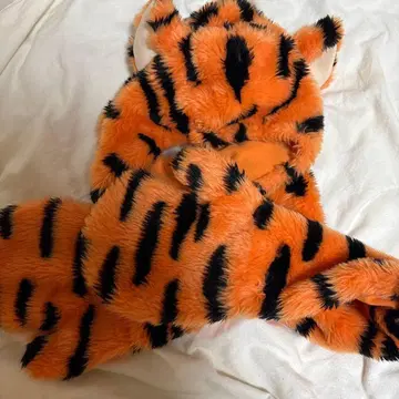 도쿄 디즈니 리조트 티거 머플러 팬캡