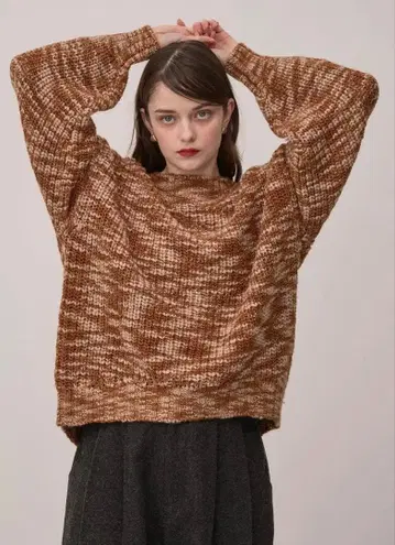 미사용 새상품 PINUE 피누에 단염 니트탑 ( ORANGE )