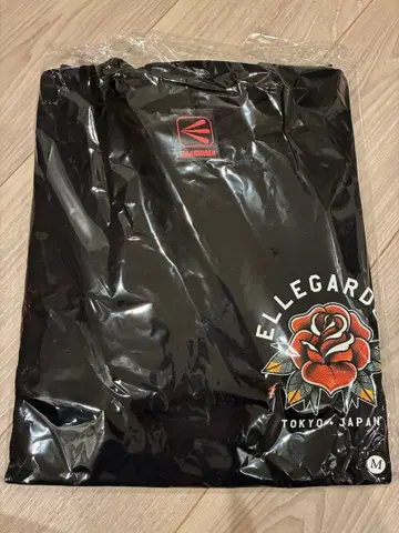 미사용 새상품 ELLEGARDEN 롱 슬리브 T셔츠 M 블랙