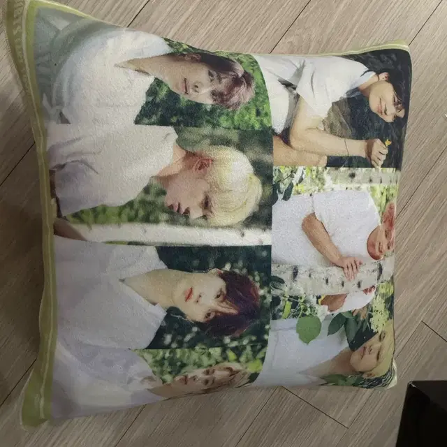 방탄소년단 BTS 단체 사진 쿠션