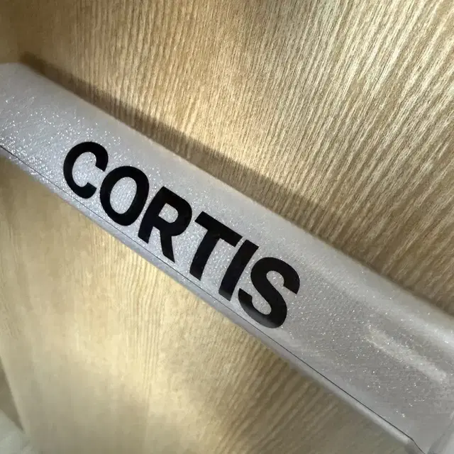 코르티스 임시 응원봉 양도+스티커