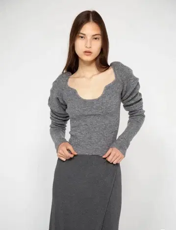 determ; 하트넥 니트 그레이 사이즈 0 울 혼방