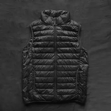 UNIQLO 울트라 라이트 다운 베스트