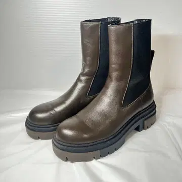 [ 새상품급 ] ZARA 사이드 고어 부츠 트랙솔 37