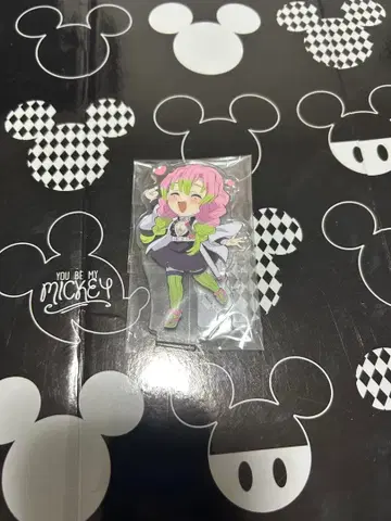 귀멸의 칼날 연결 아크릴 스탠드 미츠리 웃는 얼굴 오른손