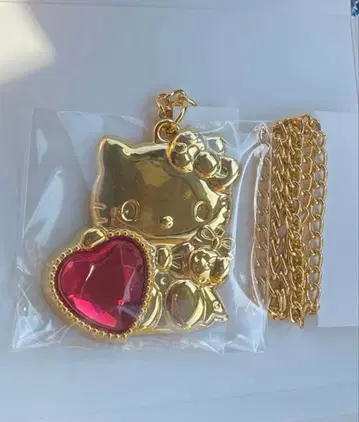 산리오 딸기신문 펜던트 키티 마이멜로디