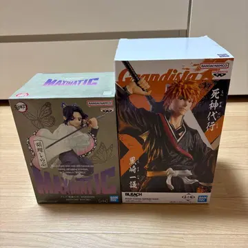 쿠로사키 이치고 코쵸우 시노부 피규어 2개 세트