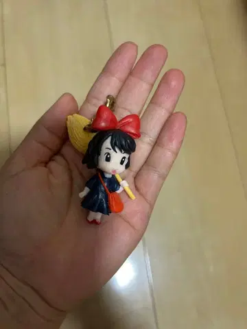 마녀 배달부 키키 키링