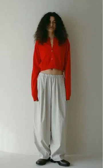 ETRE TOKYO 핀턱 이지 팬츠 M 새상품 아이보리