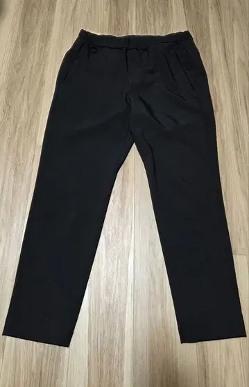 [ 데상트 얼터레인 ] 테크 슬림 팬츠