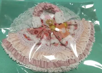 코이마리도 아마무스, 오비츠11 사이즈 드레스 세트