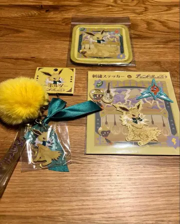 [ 24시간 이내 발송 / 익명 배송 ] 이브이 컬렉션 썬더 3세트