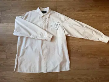 새상품 AUBERGE BIRKIN 프렌치 화이트 사이즈 42