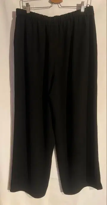 INDIVI [허리밴딩] 백 새틴 와이드 팬츠