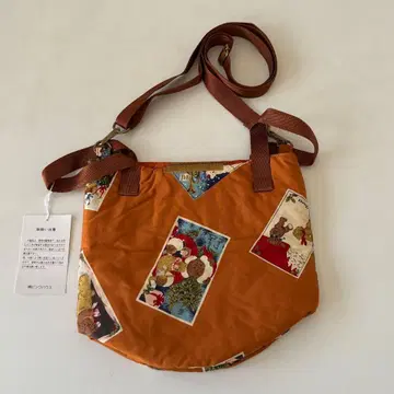 초레어 택 포함 새상품 핑크하우스 크리스마스 패턴 숄더백