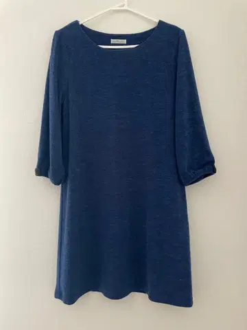 네이비 반소매 니트 튜닉 소매 끝 리본