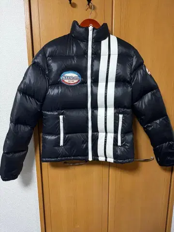 TMT 다운 자켓 블랙 L 사이즈