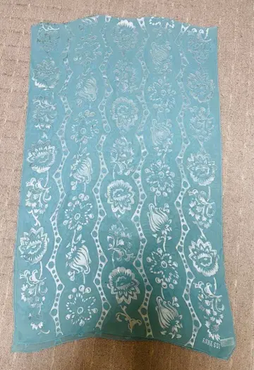 미사용 새상품 ANNA SUI 안나수이 꽃무늬 쉬폰 스톨