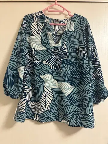 Manuheali'i 잎 패턴 7부 소매 셔츠 S