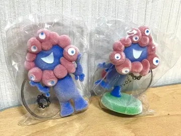 미야쿠미야쿠 플로키 피규어 2개 세트