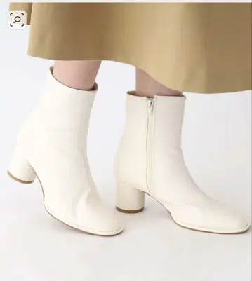 택 포함 새상품 OPAQUE.CLIP 스퀘어토 원통형 힐 숏부츠