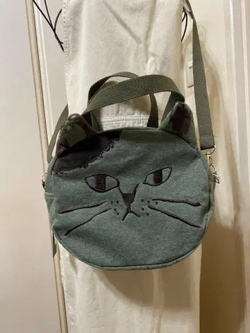 쿠스그루 고양이 얼굴 백 새상품