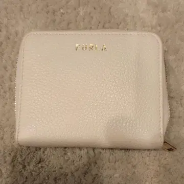 FURLA 지갑 화이트