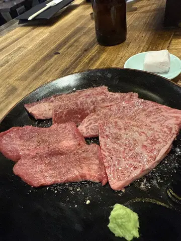 인버아란 니트 가디건 후드 쉽스 별주 블랙