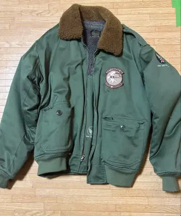 B-10 플라이트 자켓
