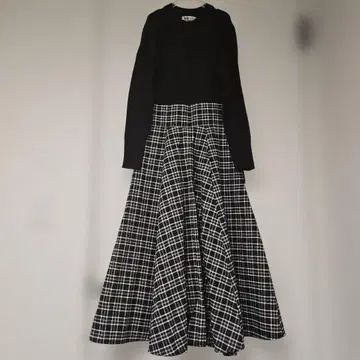 새상품급 MISCH MASCH 백 레이스업 도킹 원피스