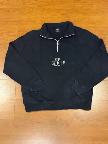 HUF 하프 지퍼 맨투맨 블랙 L 사이즈