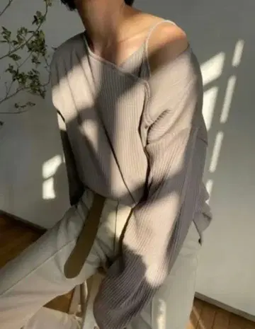 CLANE 레이어드 상의