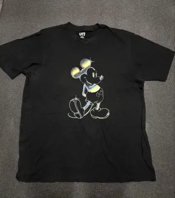 유니클로 반팔 미키마우스 XL 사이즈