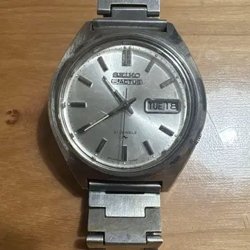 세이코 액터스 7019-8010