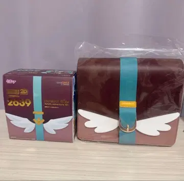 [ 새상품 ] 넨도로이드 하츠네 미쿠 100번째 모험 외출 파우치