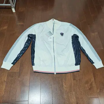 adabat 아다바트 축열 나일론 절개 니트 자켓