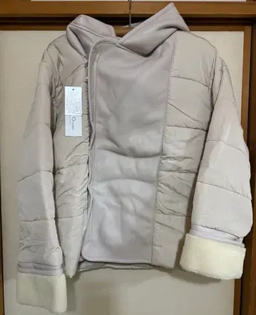 Human 2nd Occasion 후드 부착 자켓