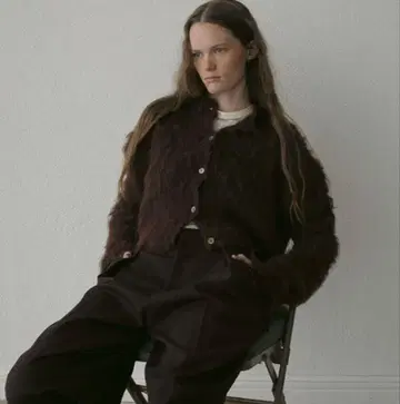 etre tokyo 브러쉬드 컴팩트 니트 가디건