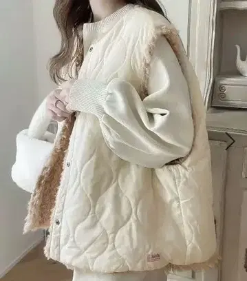 classical elf Java 콜라보 2way 퀼트 & 퍼 베스트