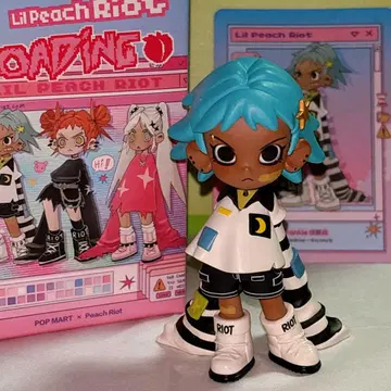 POPMART Lil Peach Riot Loading! 피규어