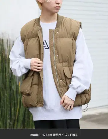 [SETUP7] 볼륨 충전솜 다운 베스트 카키 미사용 새상품