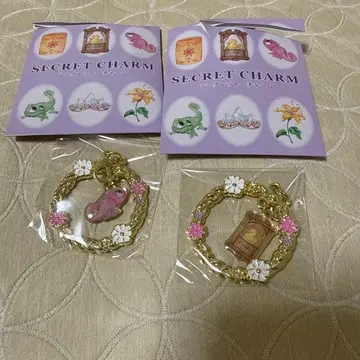 [라푼젤] 시크릿 참 디즈니 두 개 세트 새상품