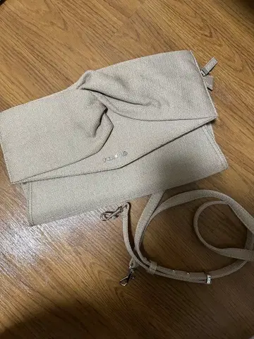 FRAY I.D 백 결혼식