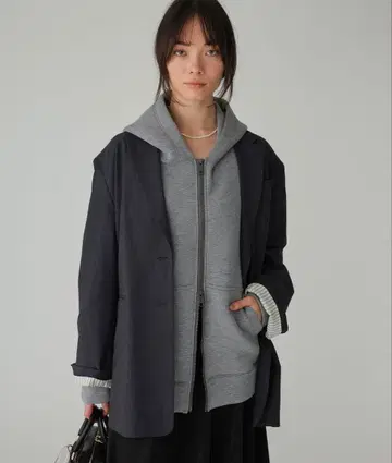 BABYLONE 싱글 오버 자켓