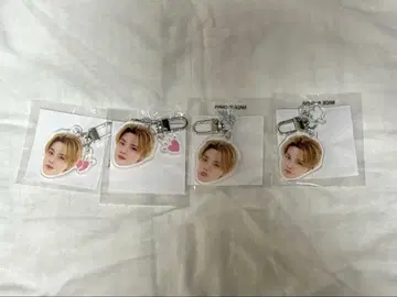 treasure 도영 얼굴 아크릴 키링