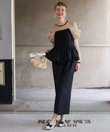 시스루 소매 페플럼 올인원