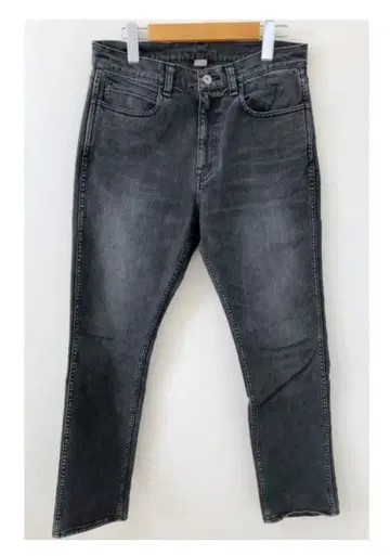 [ M ] Ronherman Slim Tapered Fit Denim