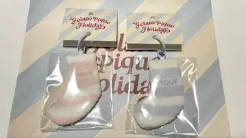 젤라또피케 팝업 스토어 참 양말 삭스 핑크 블루