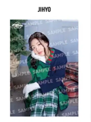 TWICE 2025 팝업 포스터 지효